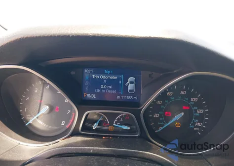 2014 Ford Focus Se из США, поврежденный, VIN 1FADP3K26EL452057